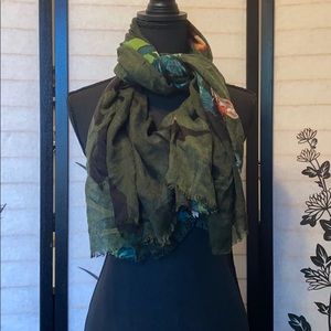 Square Acrylic Green Bird Old Navy Scarf